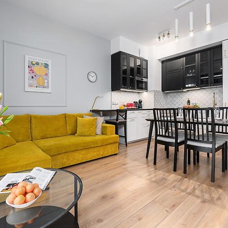 ורשה Prymasa Tysiaclecia - P&O Serviced Apartments מראה חיצוני תמונה