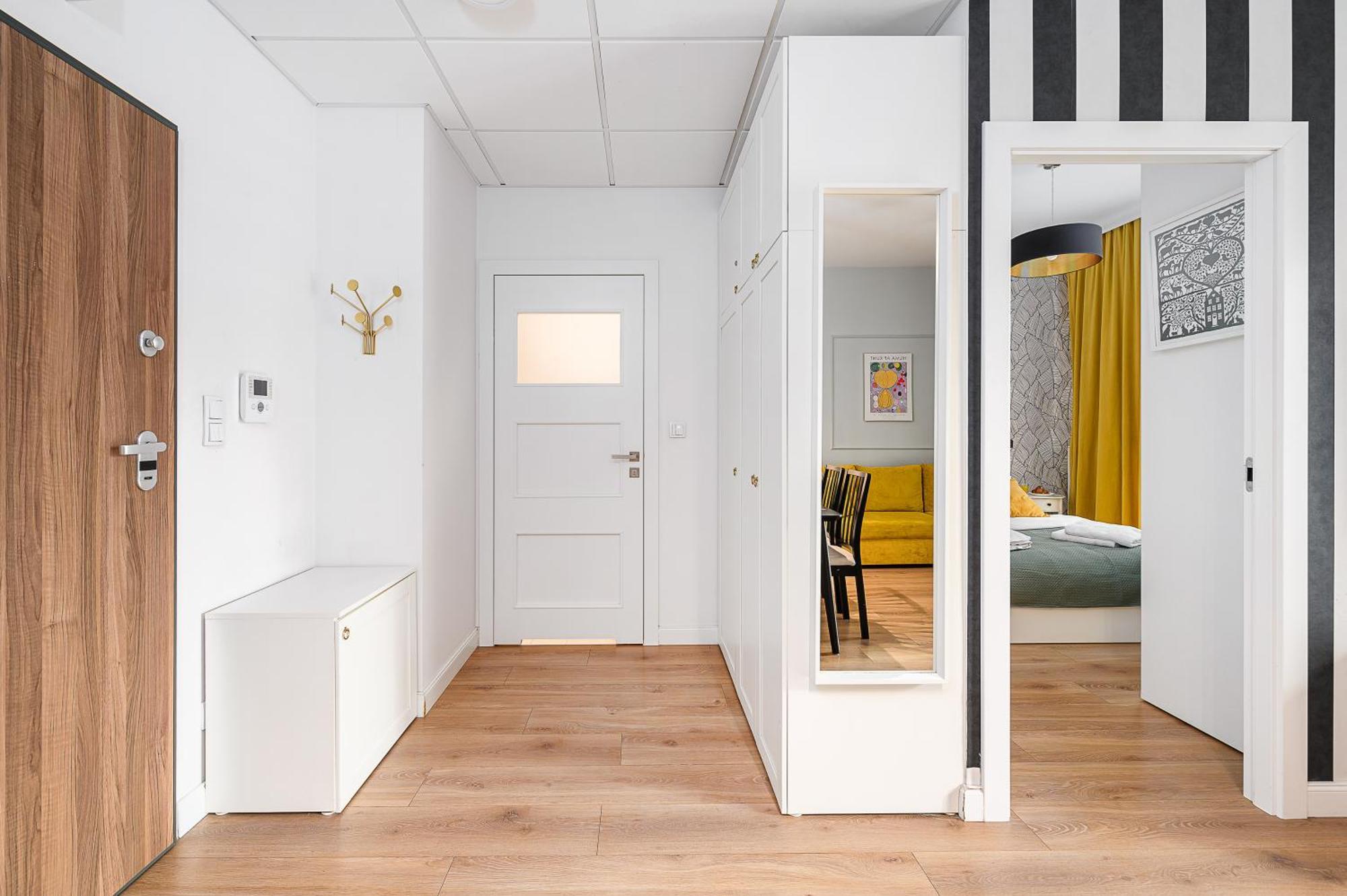 ורשה Prymasa Tysiaclecia - P&O Serviced Apartments מראה חיצוני תמונה