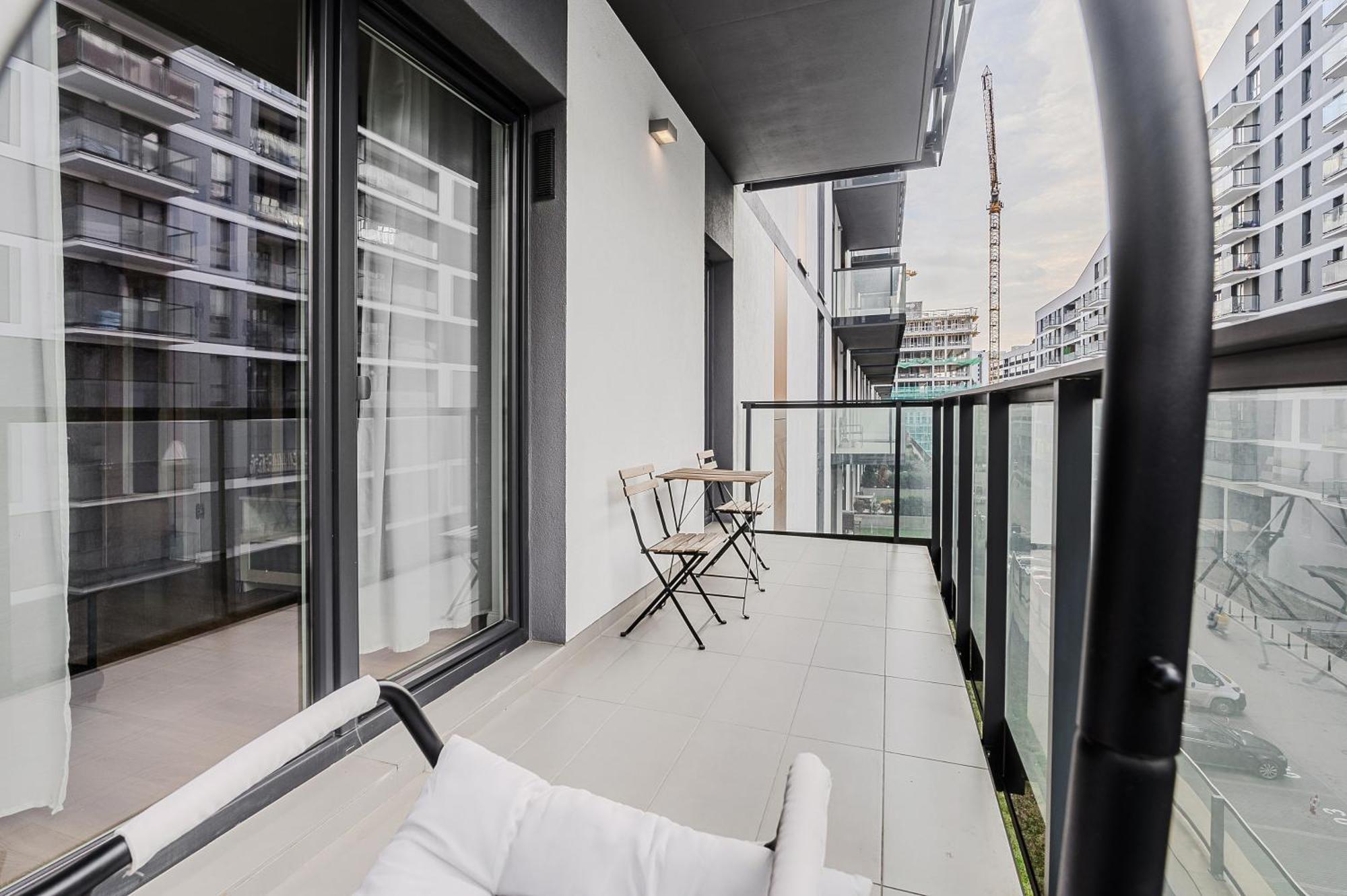 ורשה Prymasa Tysiaclecia - P&O Serviced Apartments מראה חיצוני תמונה