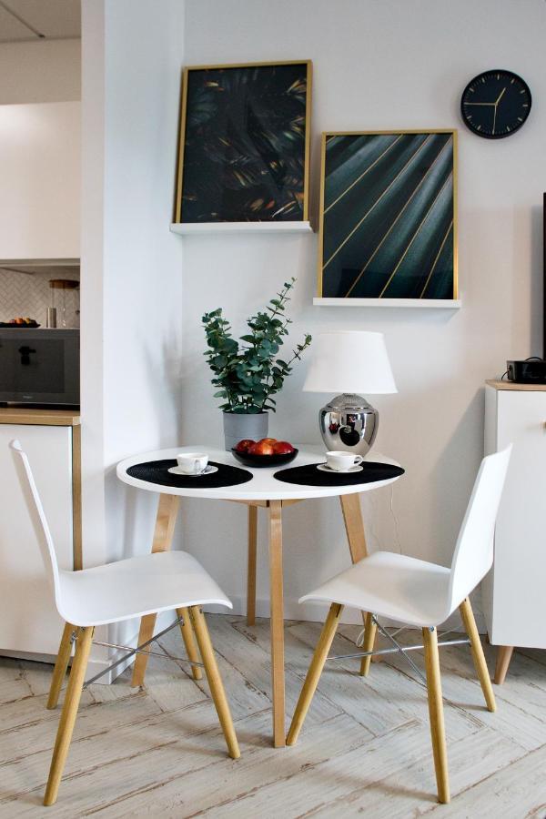 ורשה Prymasa Tysiaclecia - P&O Serviced Apartments מראה חיצוני תמונה